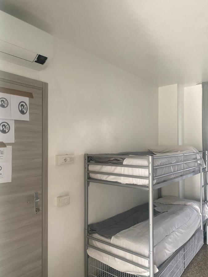 Mrhostel Milano Экстерьер фото