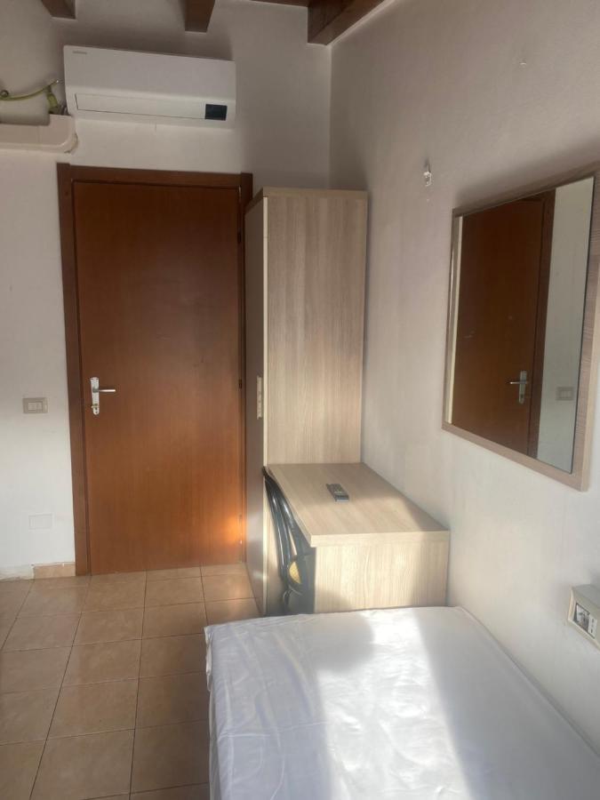 Mrhostel Milano Экстерьер фото