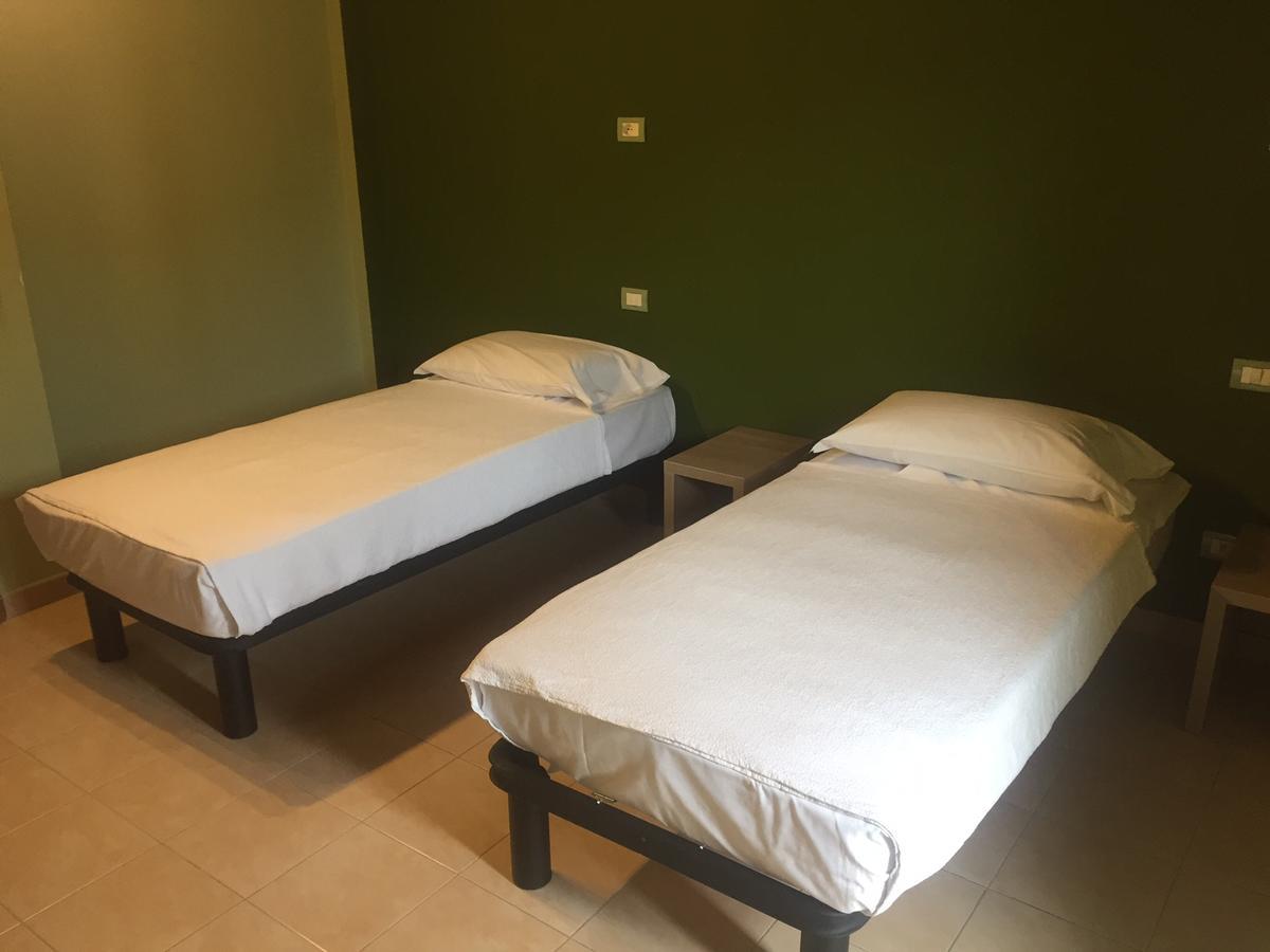 Mrhostel Milano Экстерьер фото